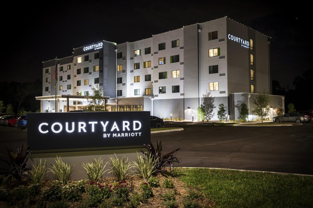 Courtyard By Marriott Tampa Northwest/Veterans Expressway Hotel Exterior photo